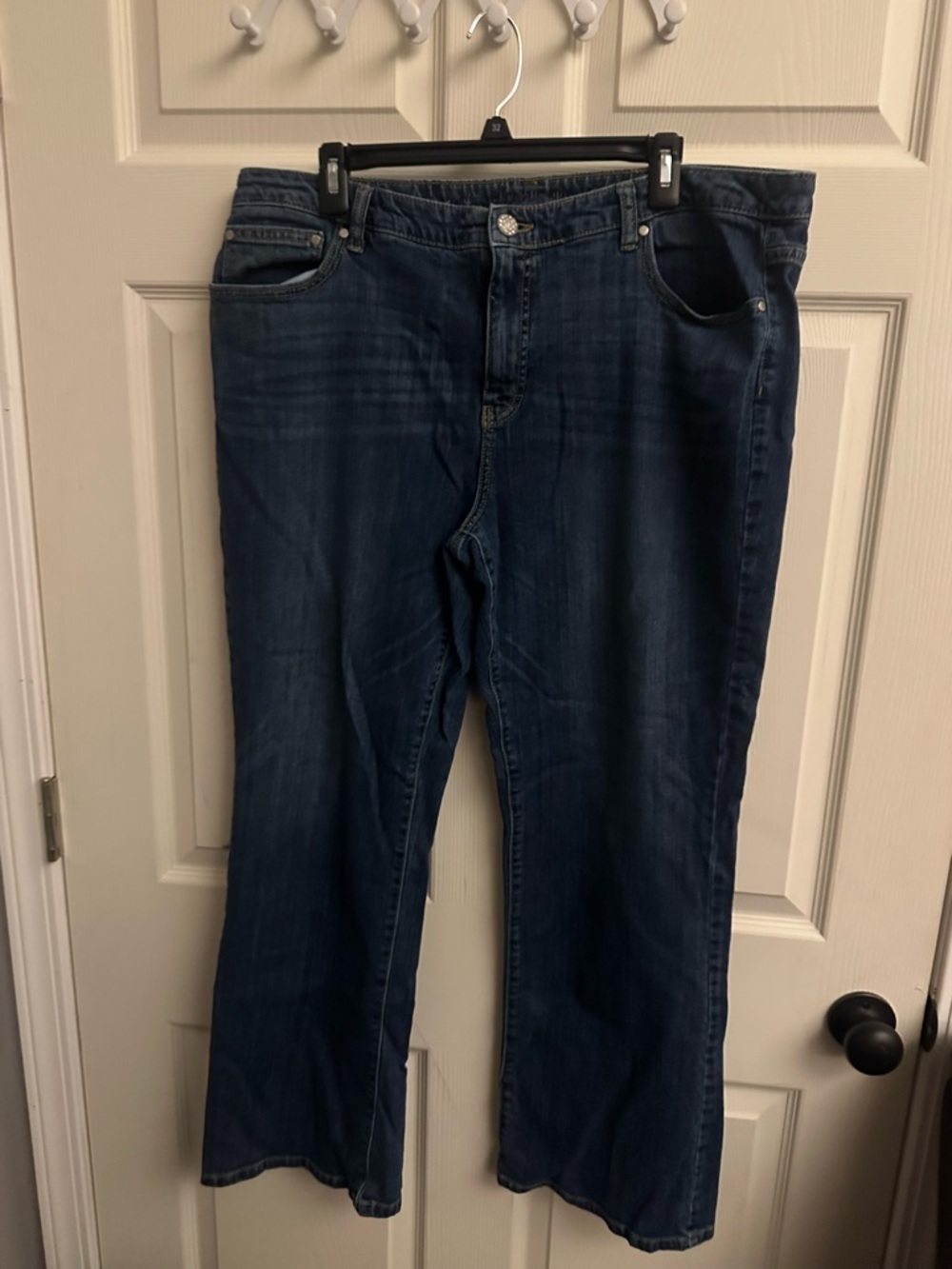 Jennifer Lopez denim jeans